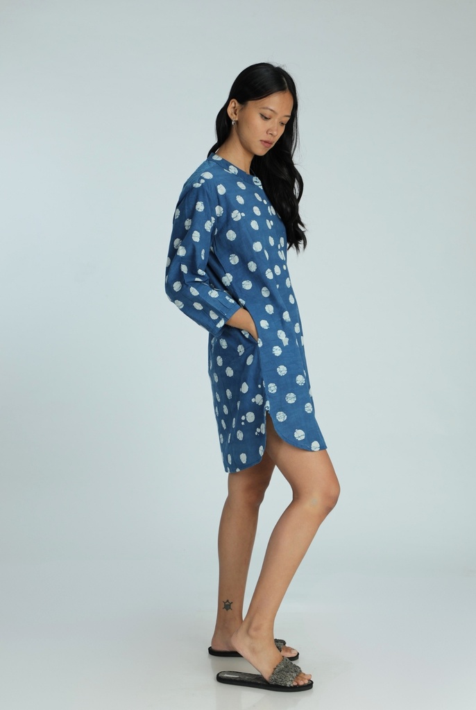 OVERSIZED KURTA, BLUE, BATIK SPOTS, COTTON